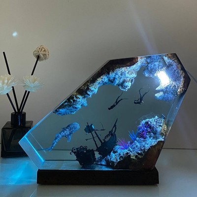 BEST SELLER❗❗(40% OFF)Whale shark and Couple Diver Resin Night Light