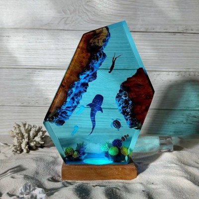HOT SELL❗❗(40% OFF)Whale shark and Diver Resin Night Light